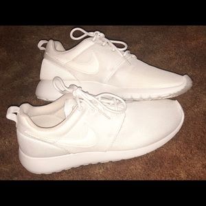Men Nike Roshe